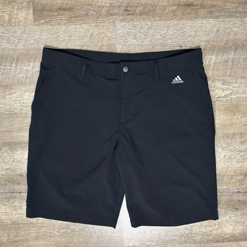 Adidas Golf Shorts Men's 38 Black Chino Shorts 10" inseam Embroidered Logo
